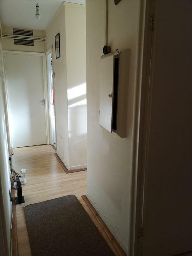 Gazde/Camere de închiriat Double Bed @clapham Londra